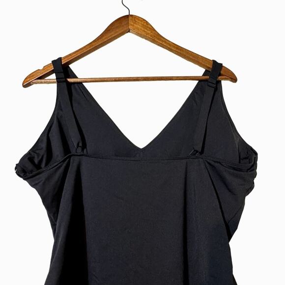 Everlane Swimsuit Women’s XL NWT Renew V-Neck One Piece Resort Wear Black - Picture 5 of 9